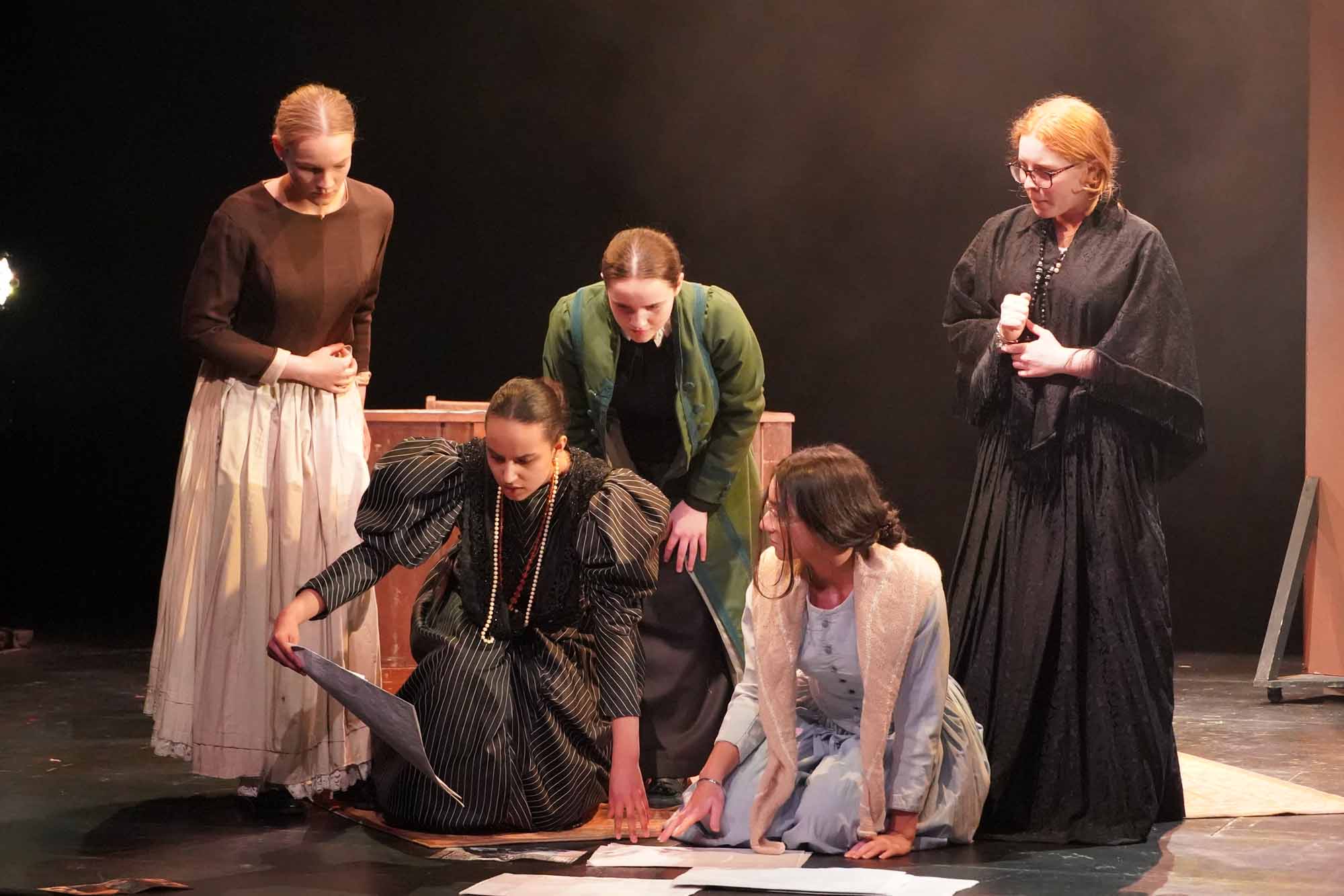 Senior House Drama 2023 